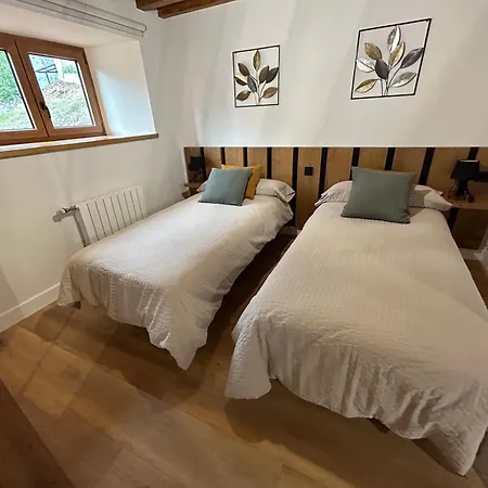 Casa Maribel. En Lebena, Picos De Europa Holiday home Lebena