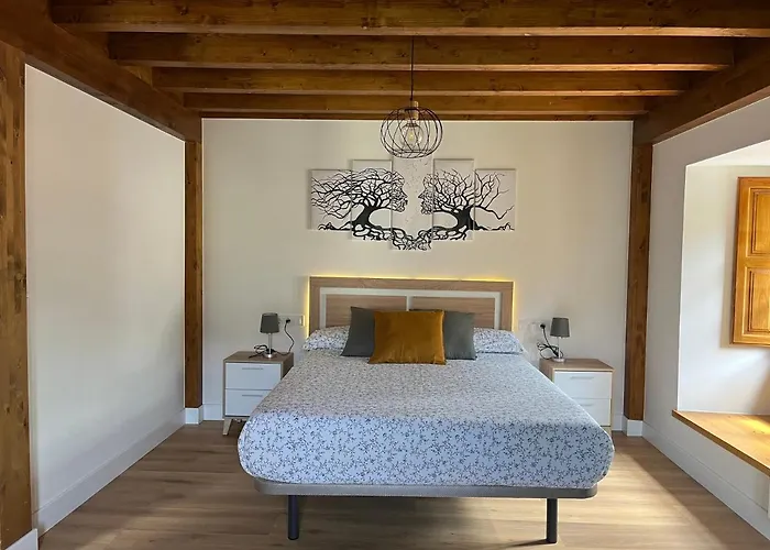 Casa Maribel. En Lebena, Picos De Europa * Lebena