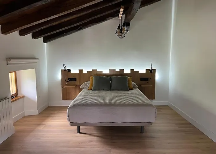 Casa Maribel. En Lebena, Picos De Europa Holiday home *