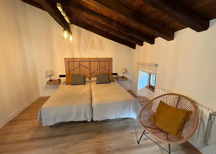 Casa Maribel. En Lebena, Picos De Europa Holiday home *