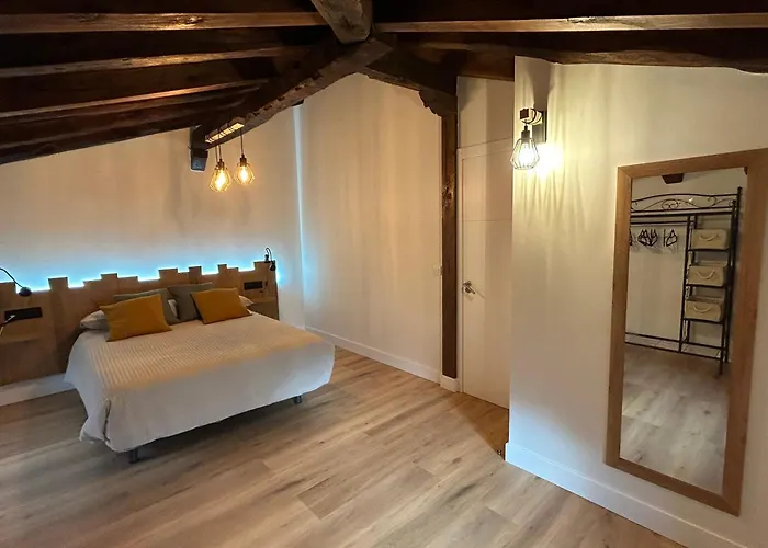 Casa Maribel. En Lebena, Picos De Europa Holiday home *